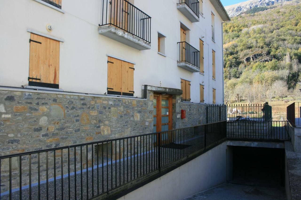 Esera Dos Catedrales Apartment Villanova Exterior photo